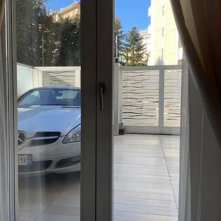 Casa Vacanze La Terrazza Sul Sole Naples Exterior photo