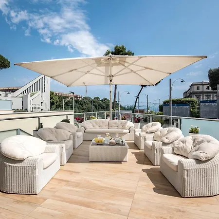 Casa Vacanze La Terrazza Sul Sole Naples Exterior photo